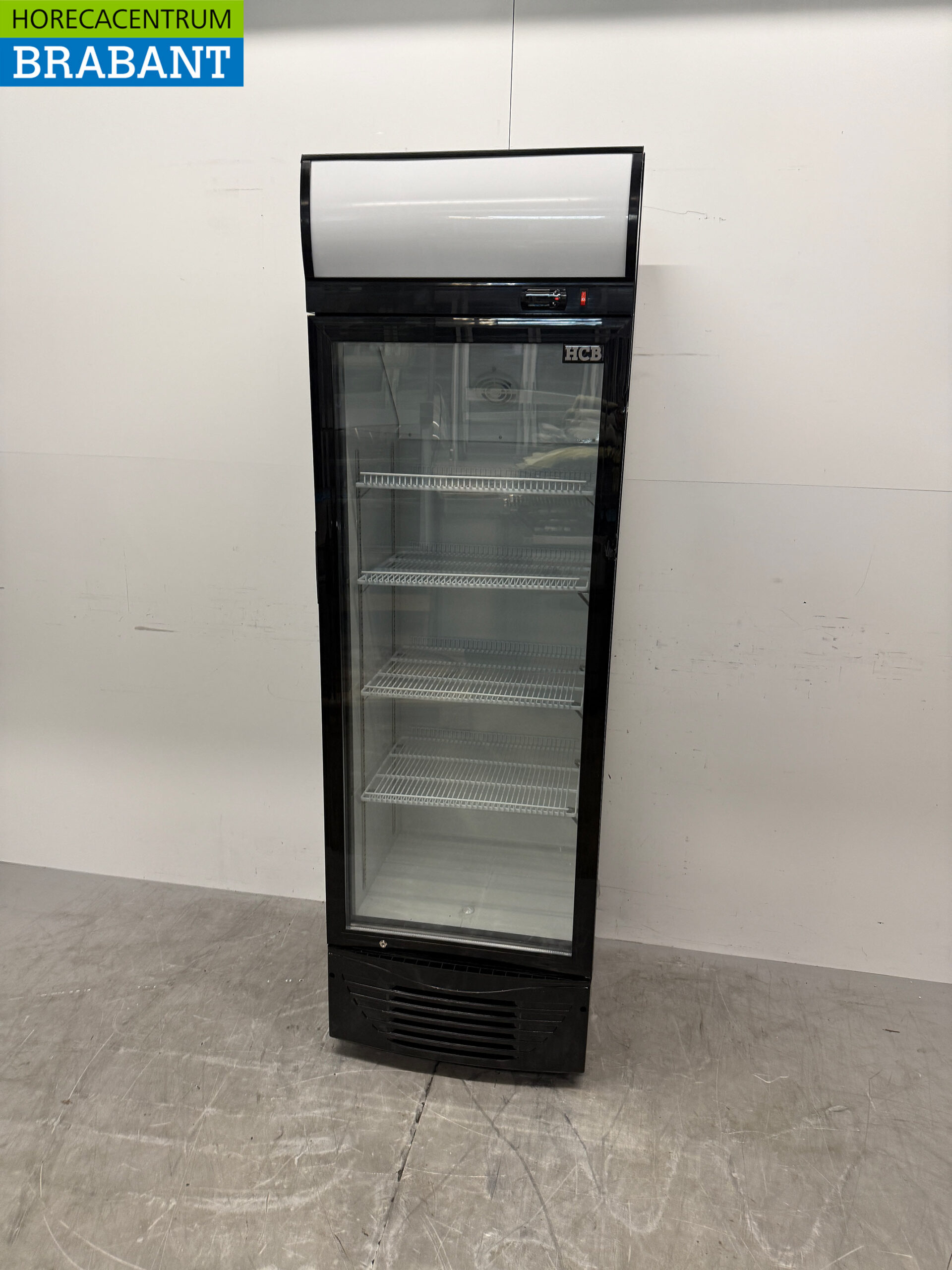 HCB Glass Door Refrigerator Beverage Refrigerator Glass door 278 liters 230V Catering