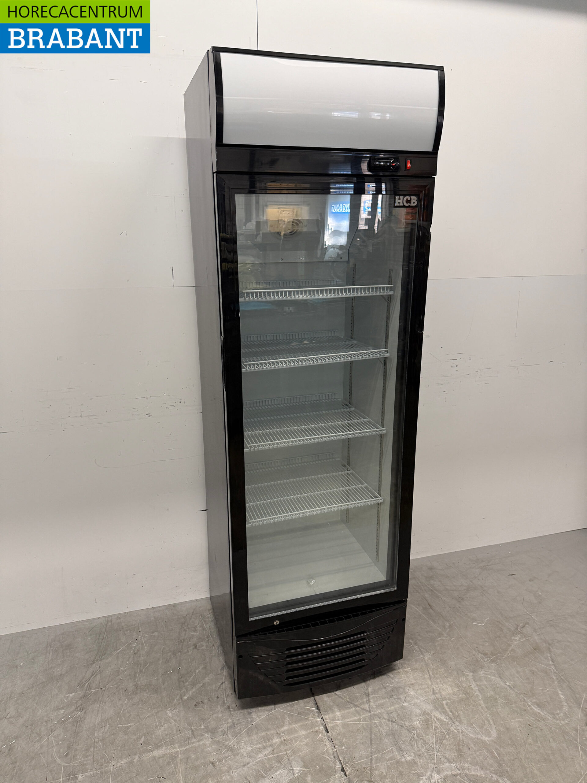 HCB Glass Door Refrigerator Beverage Refrigerator Glass door 278 liters 230V Catering - Image 3
