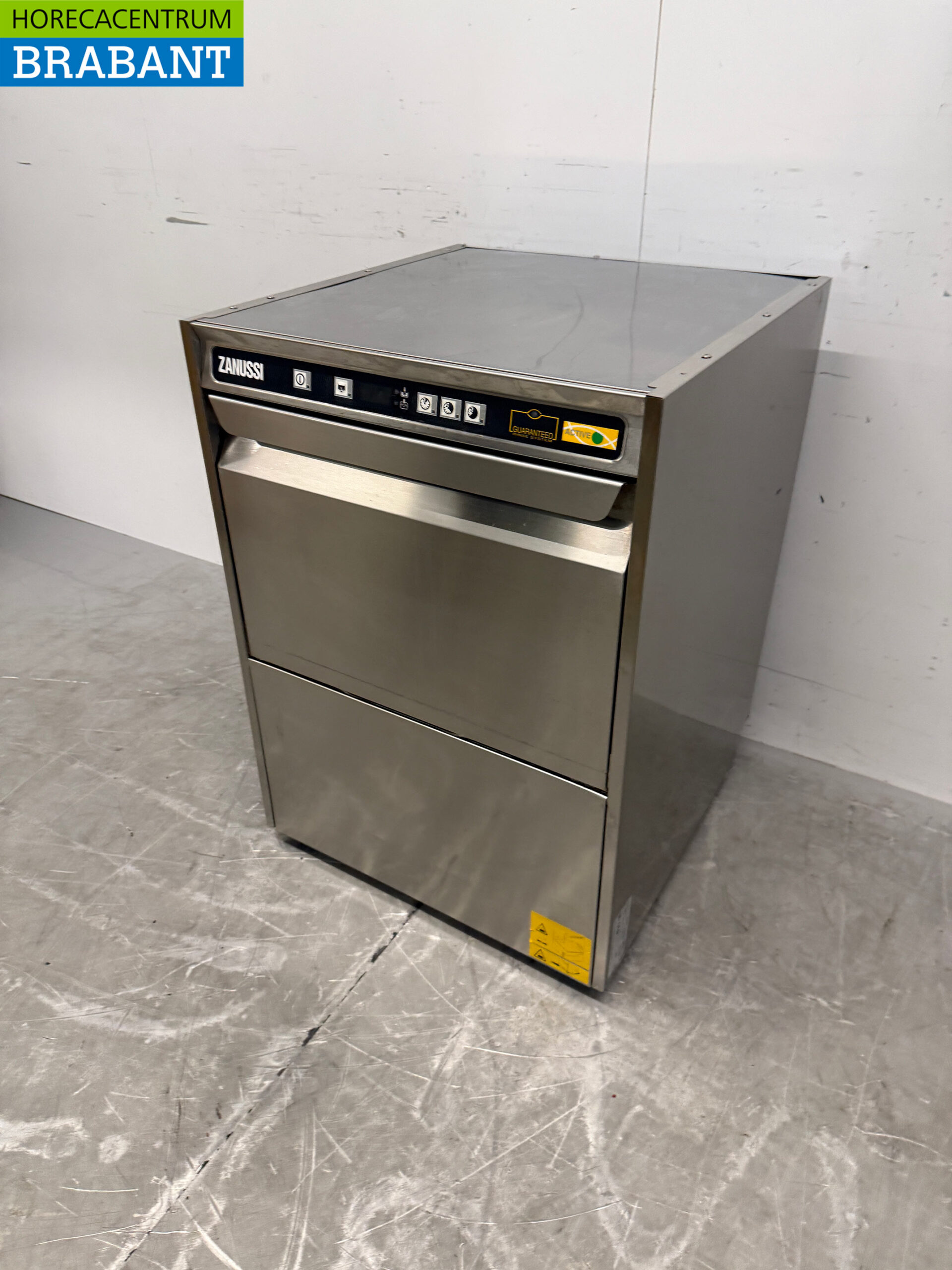 Stainless steel Zanussi Zucai Dishwasher 400V Catering - Image 2