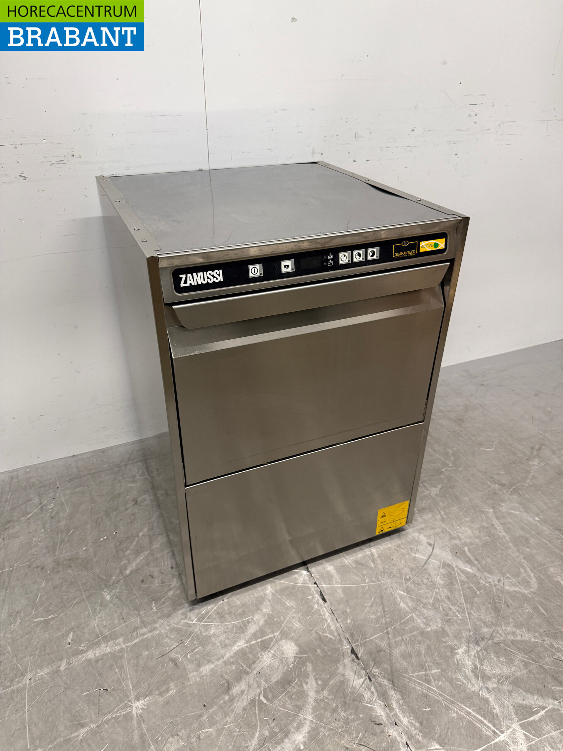 Stainless steel Zanussi Zucai Dishwasher 400V Catering - Image 3