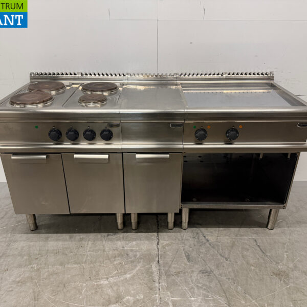 Stainless Steel Electrolux 4-Burner Range + Smooth Baking Sheet, 2 x 400V, Commercial Use
