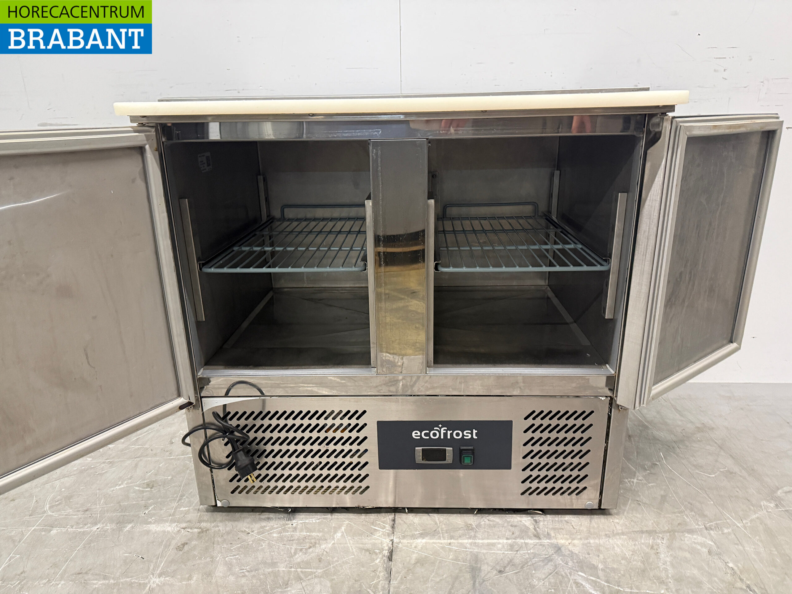 Stainless Steel Ecofrost Saladette Refrigerated Workbench, 2 Doors, 90 cm, 230V, Food Service - Image 5
