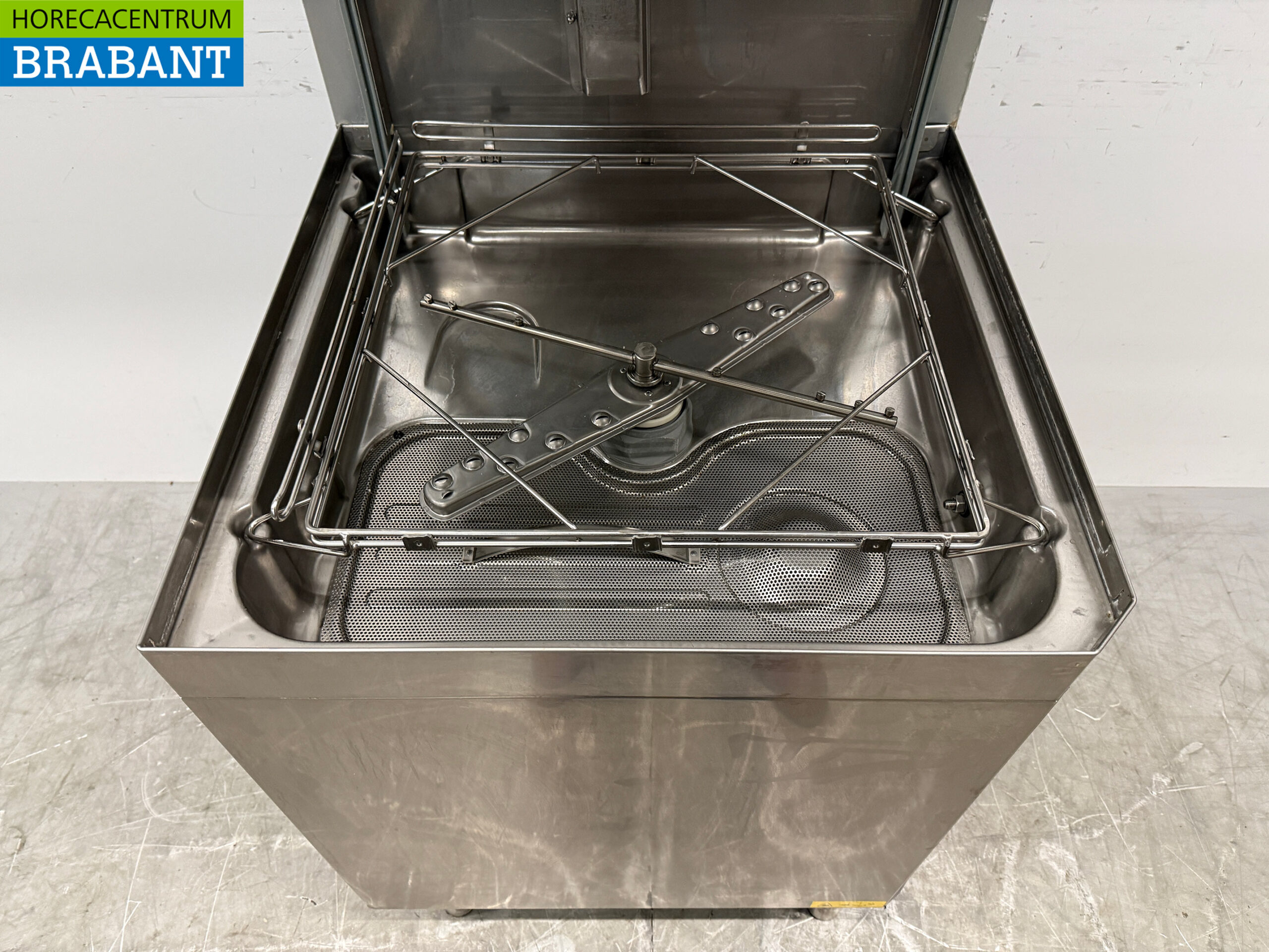 Stainless steel Zanussi HHT8 Sliding dishwasher 400V Catering - Image 4