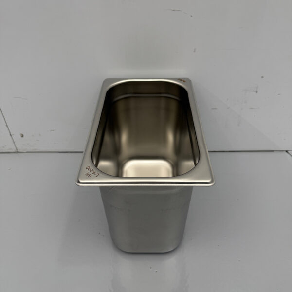 Stainless steel Gastronorm Tray GN Tray 1/4 Depth 200 mm Catering