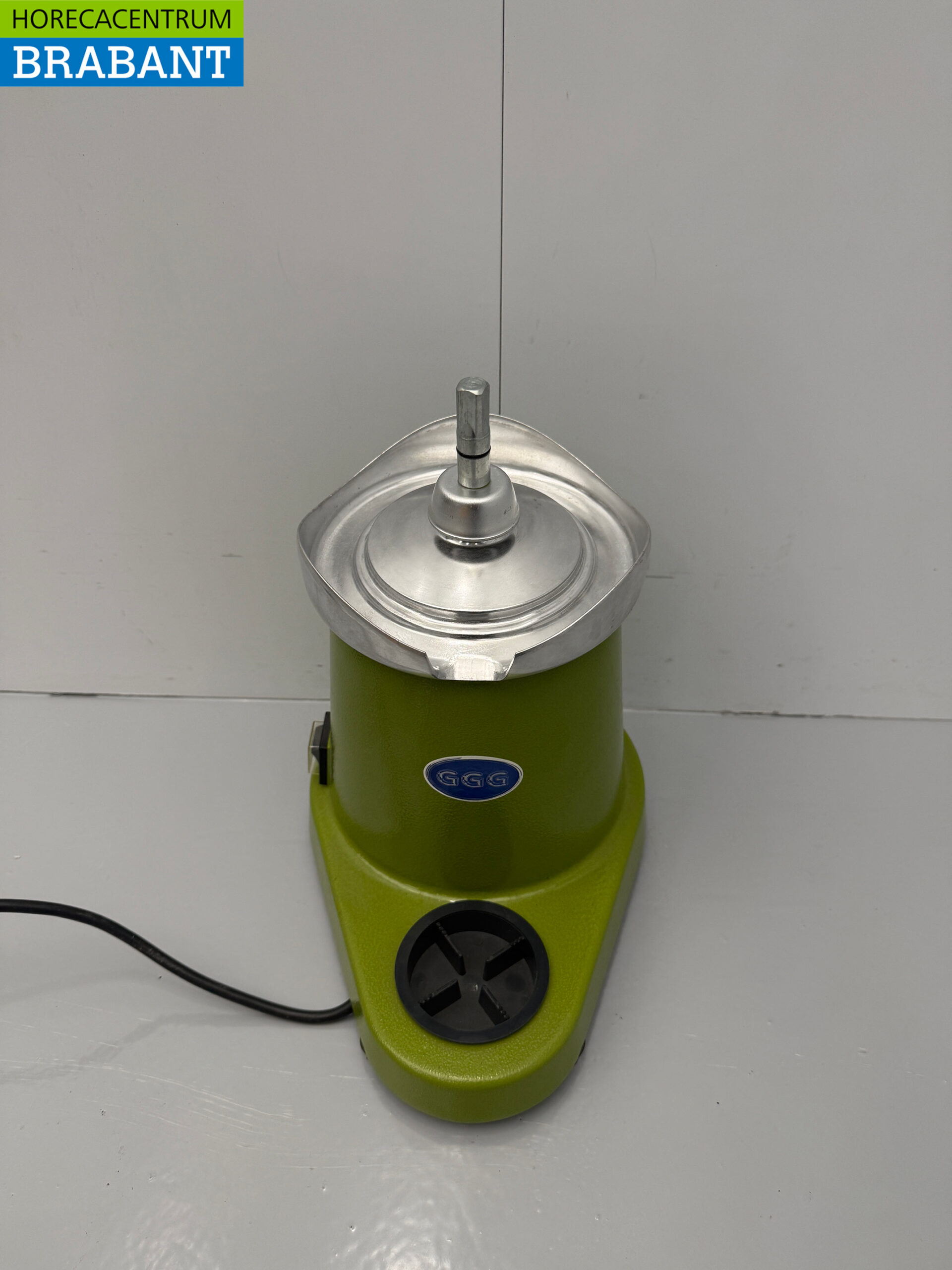 GGG orange juicer citrus press 230V Catering - Image 4