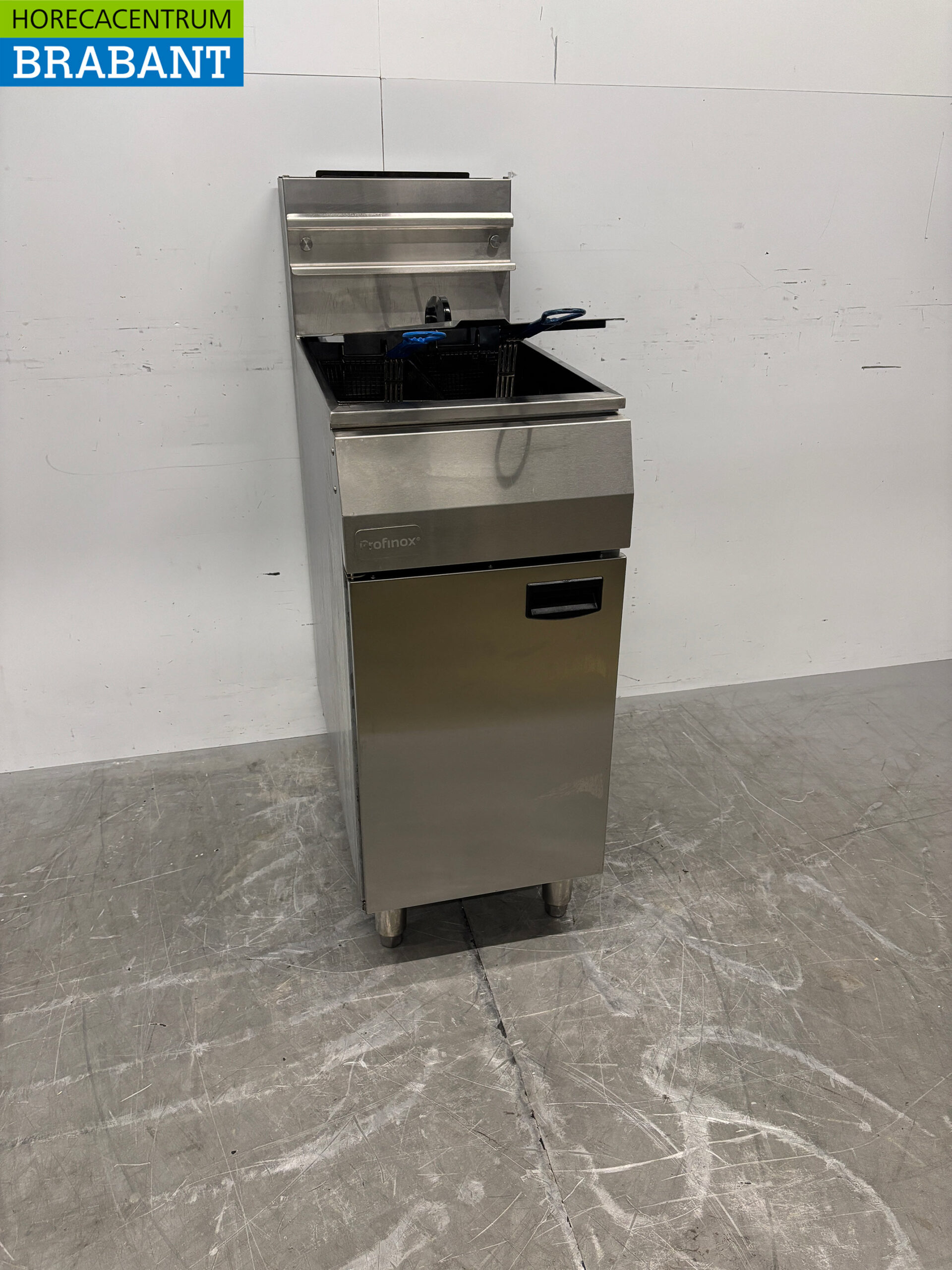 Profinox Stainless Steel 21-Liter Gas Deep Fryer for the Food Service Industry - Image 3