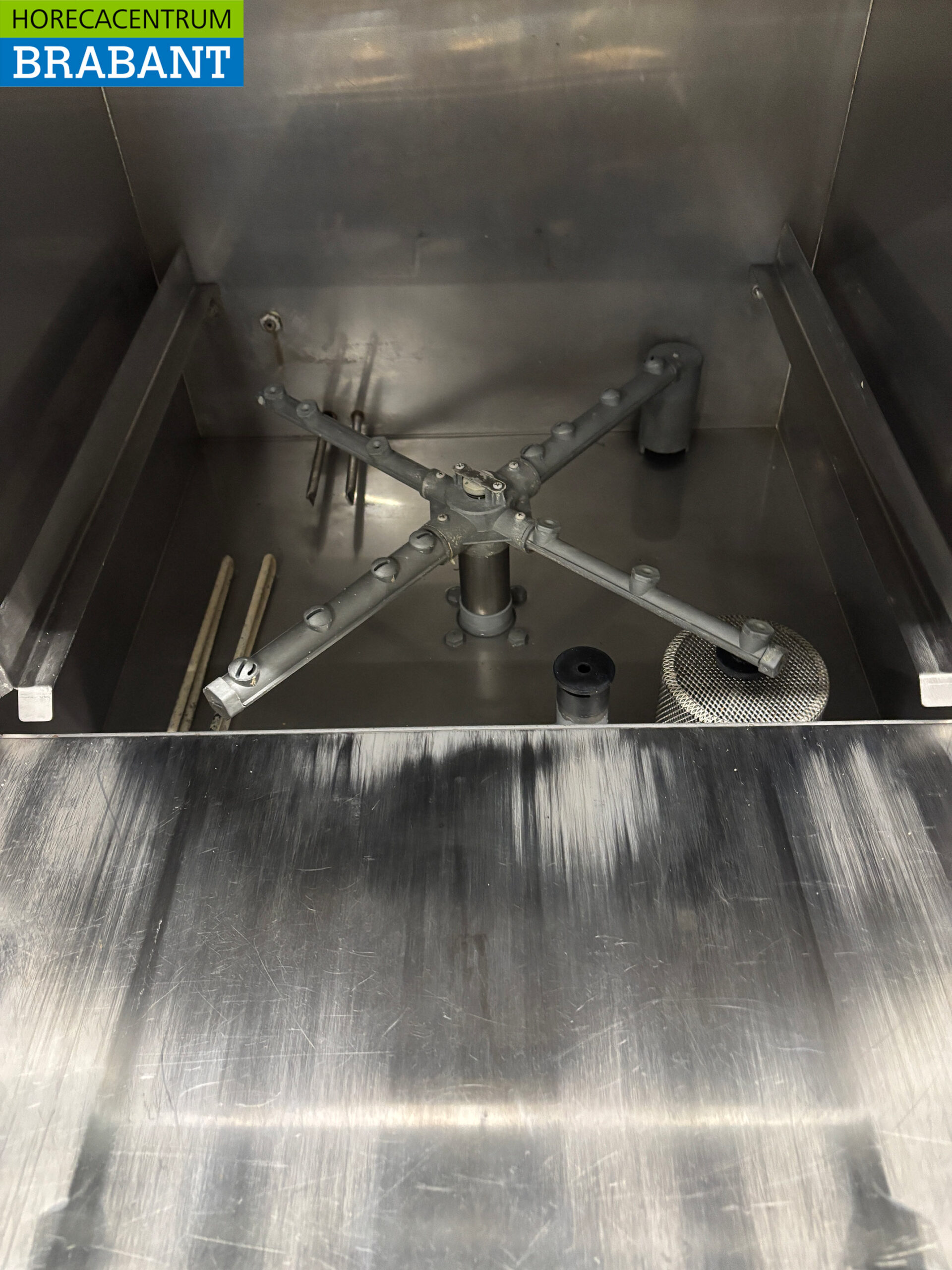 Stainless Steel Omega Dishwasher, 230V, Commercial Use - Image 4