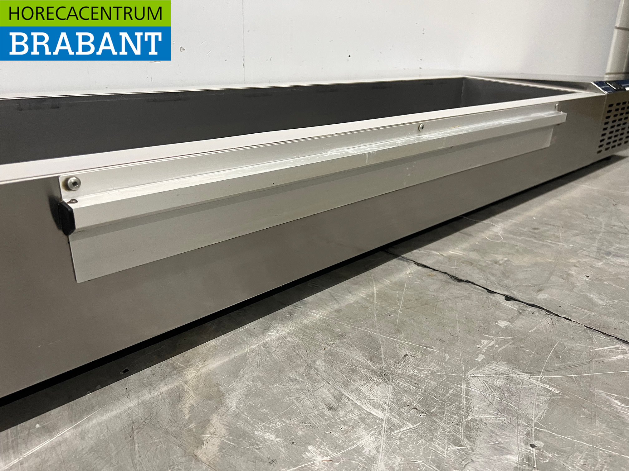 Stainless Steel Rubbens Countertop Display Case, Salad Bar Display Case, 9 x 1/3 GN, 198 cm, Food Service - Image 4