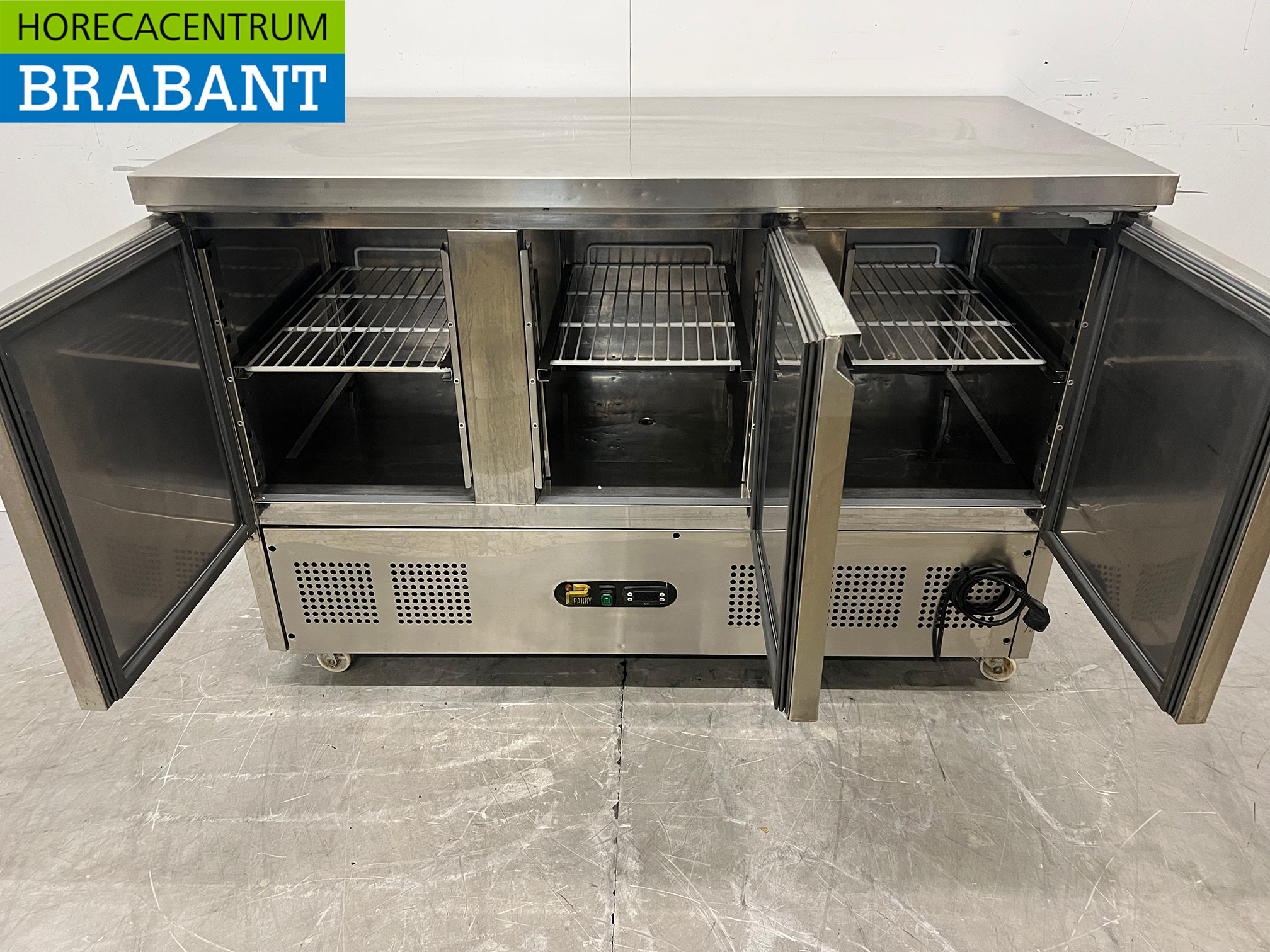 Stainless Steel Parry Mobile Refrigerated Workbench, 3 Doors, 137 cm, 230V, Food Service - Image 4