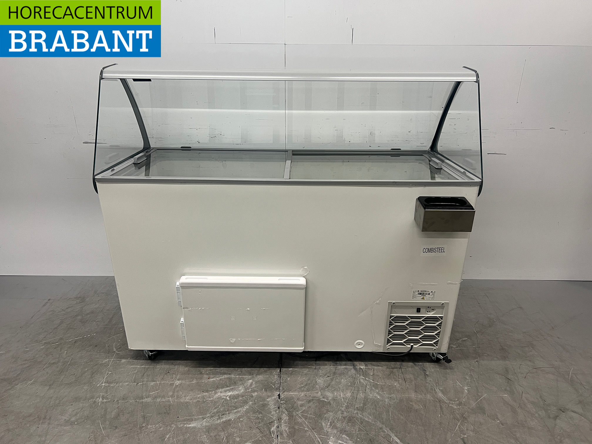 Combisteel Curacao Mobile Ice Cream Display Case, 10 Compartments, 230V, Food Service - Image 4