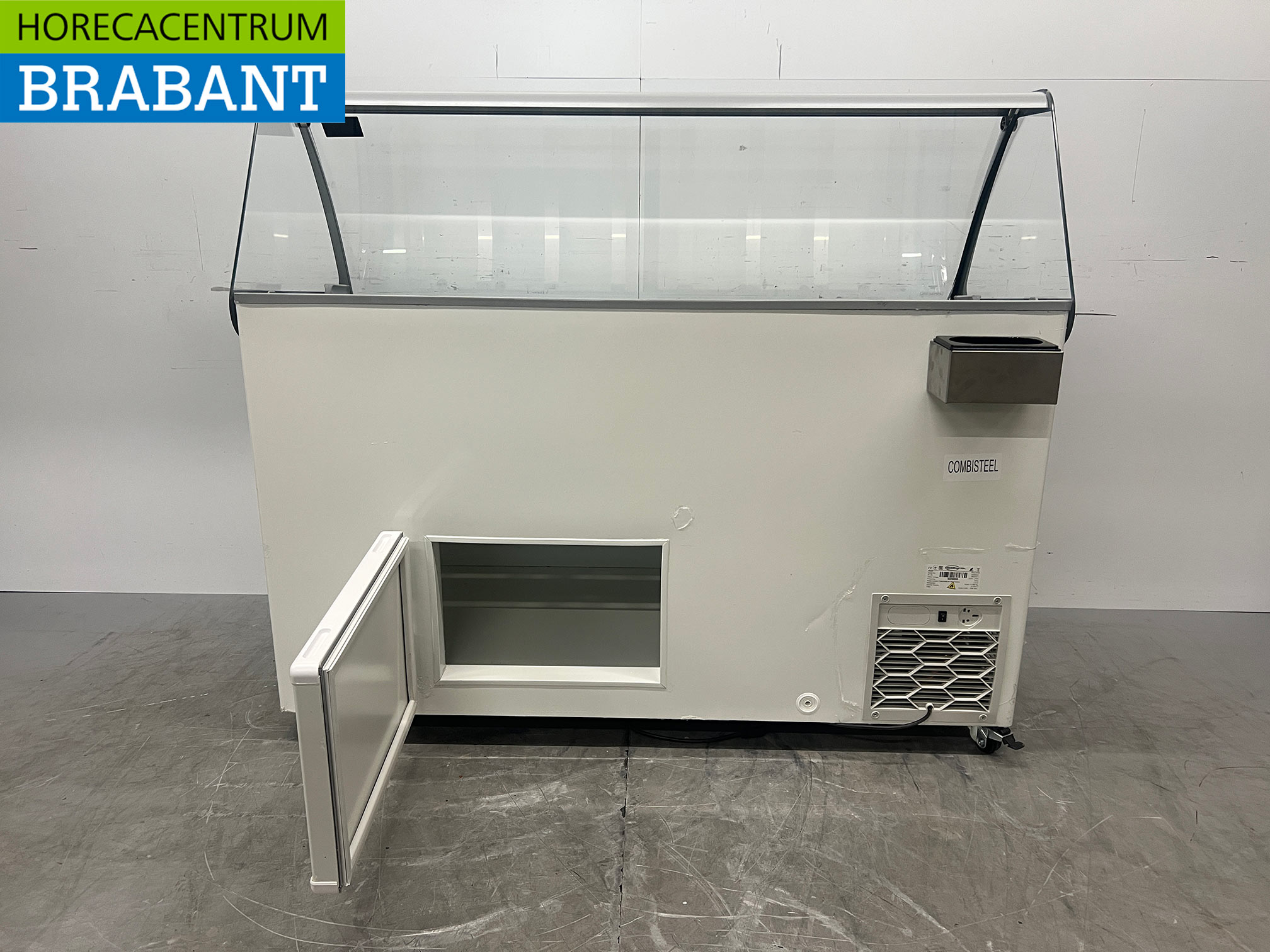 Combisteel Curacao Mobile Ice Cream Display Case, 10 Compartments, 230V, Food Service - Image 7