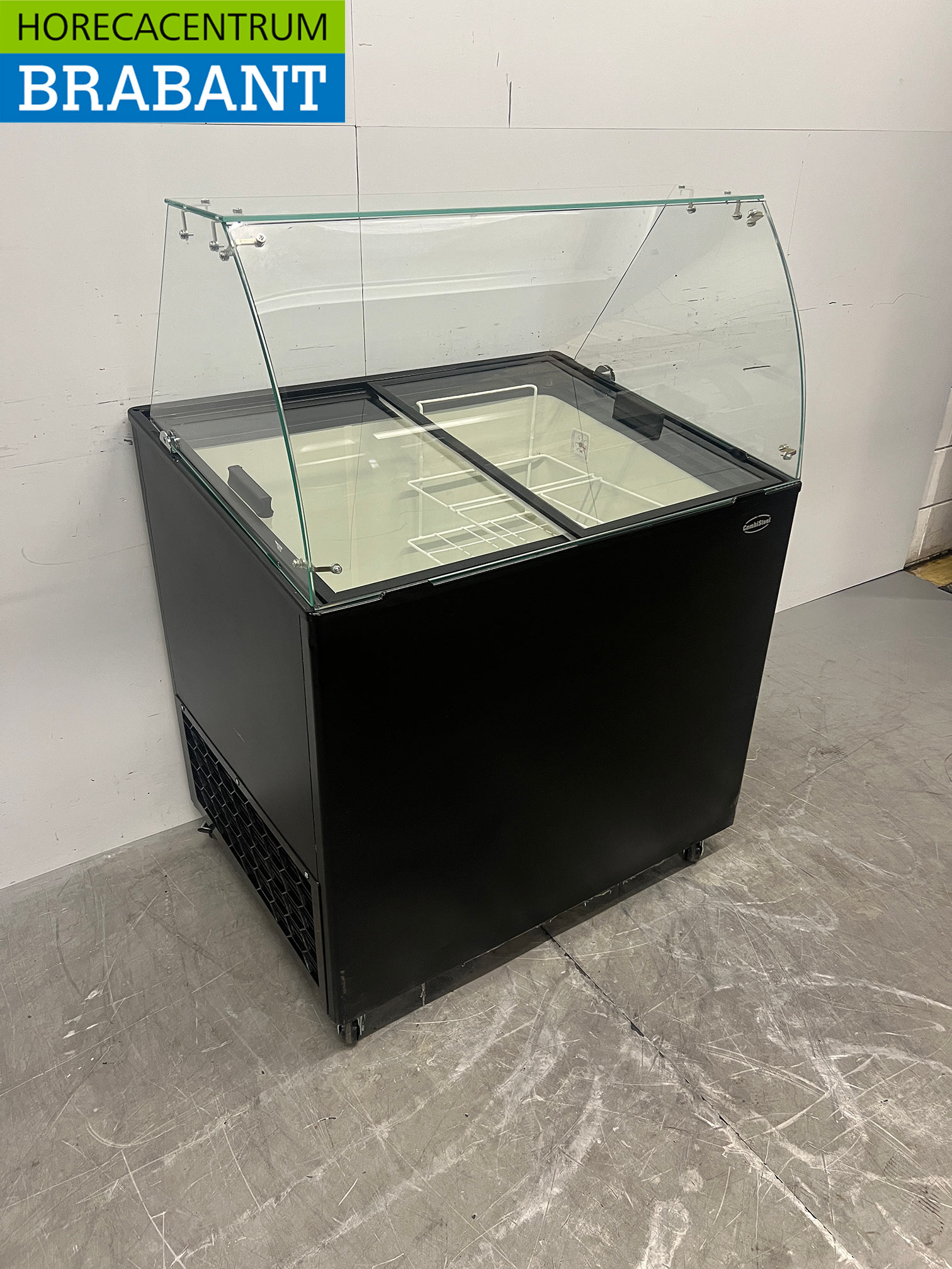 Mobile Combisteel Corsica Scoop ice cream display case 6 trays 230V Horeca - Image 3