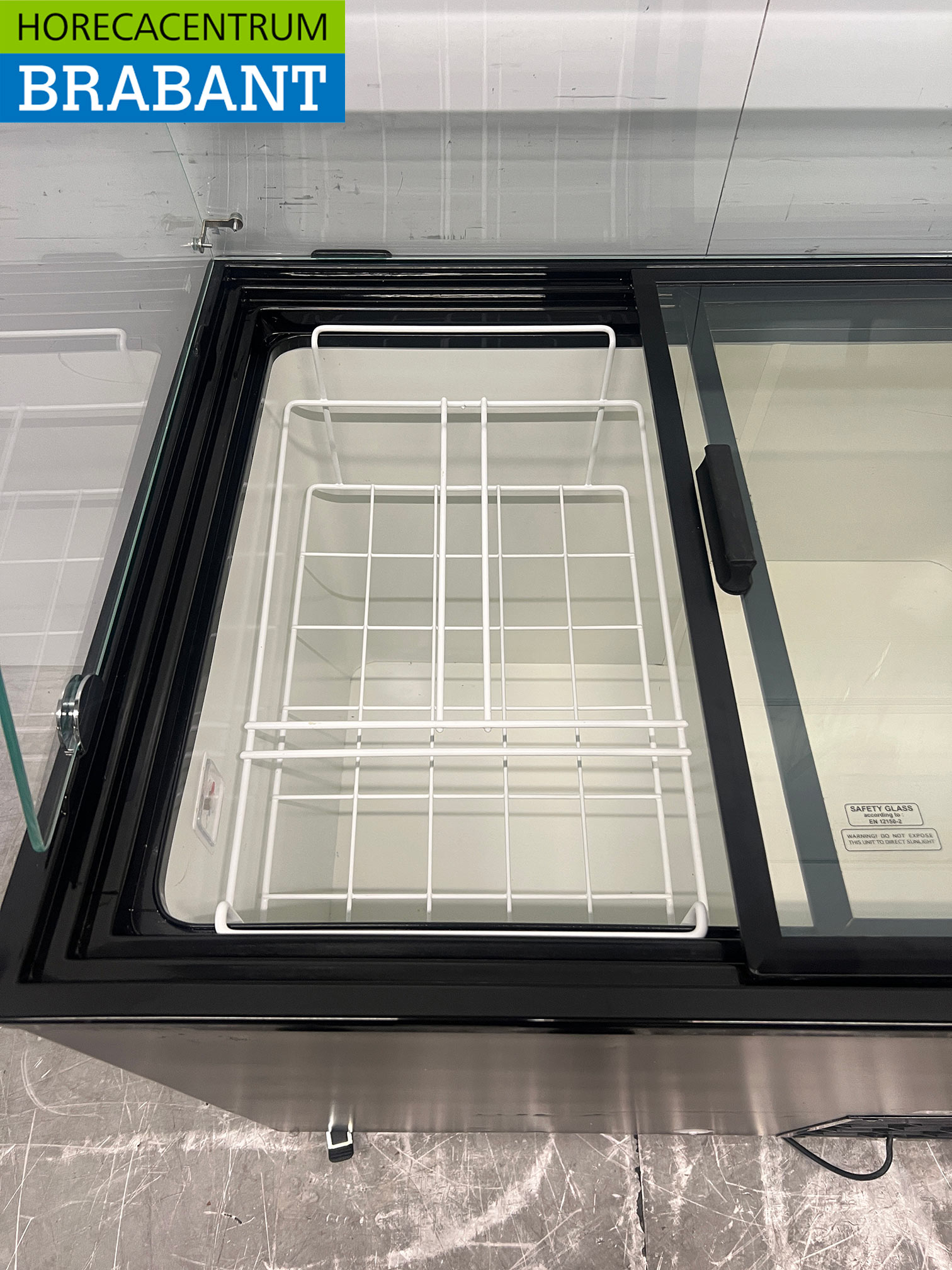 Mobile Combisteel Corsica Scoop ice cream display case 6 trays 230V Horeca - Image 5