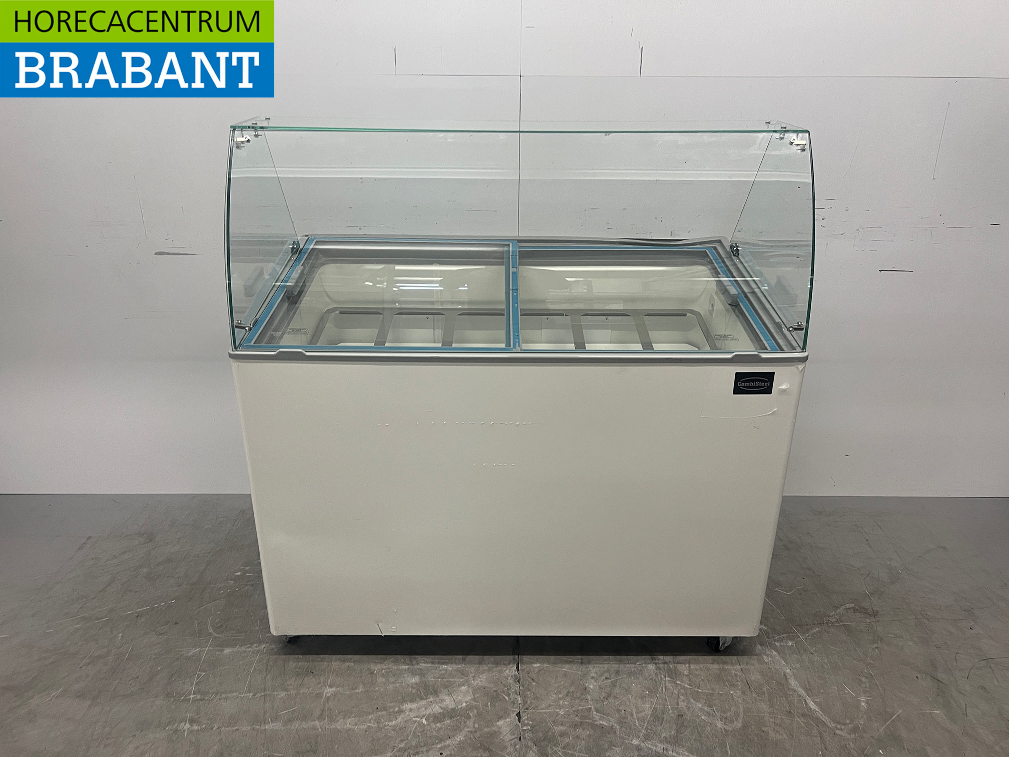 Mobile Combisteel Java Scoop ice cream display case 8 trays 230V Horeca