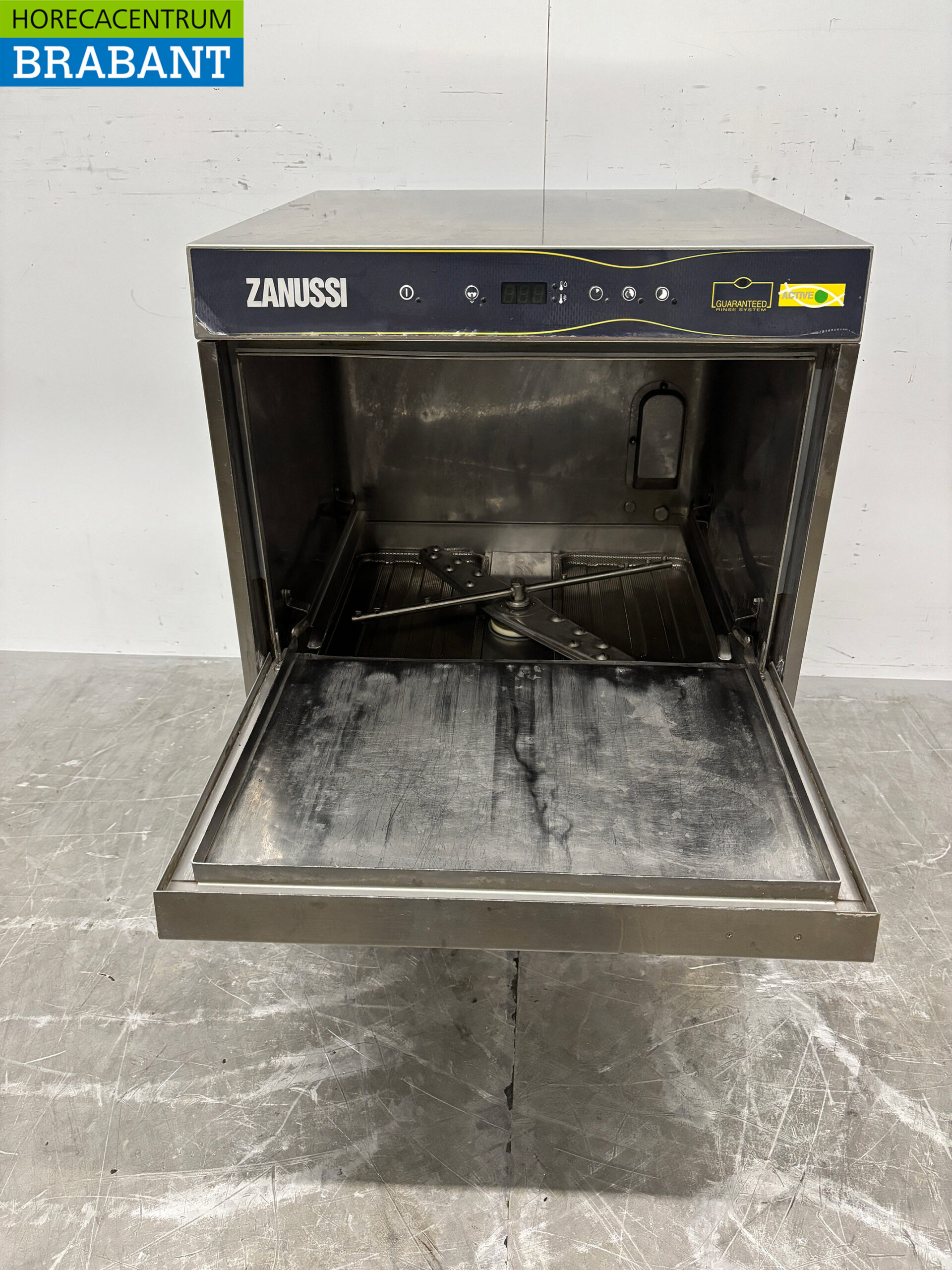 Zanussi ZLAI3 Stainless Steel Dishwasher, 400V - Image 4