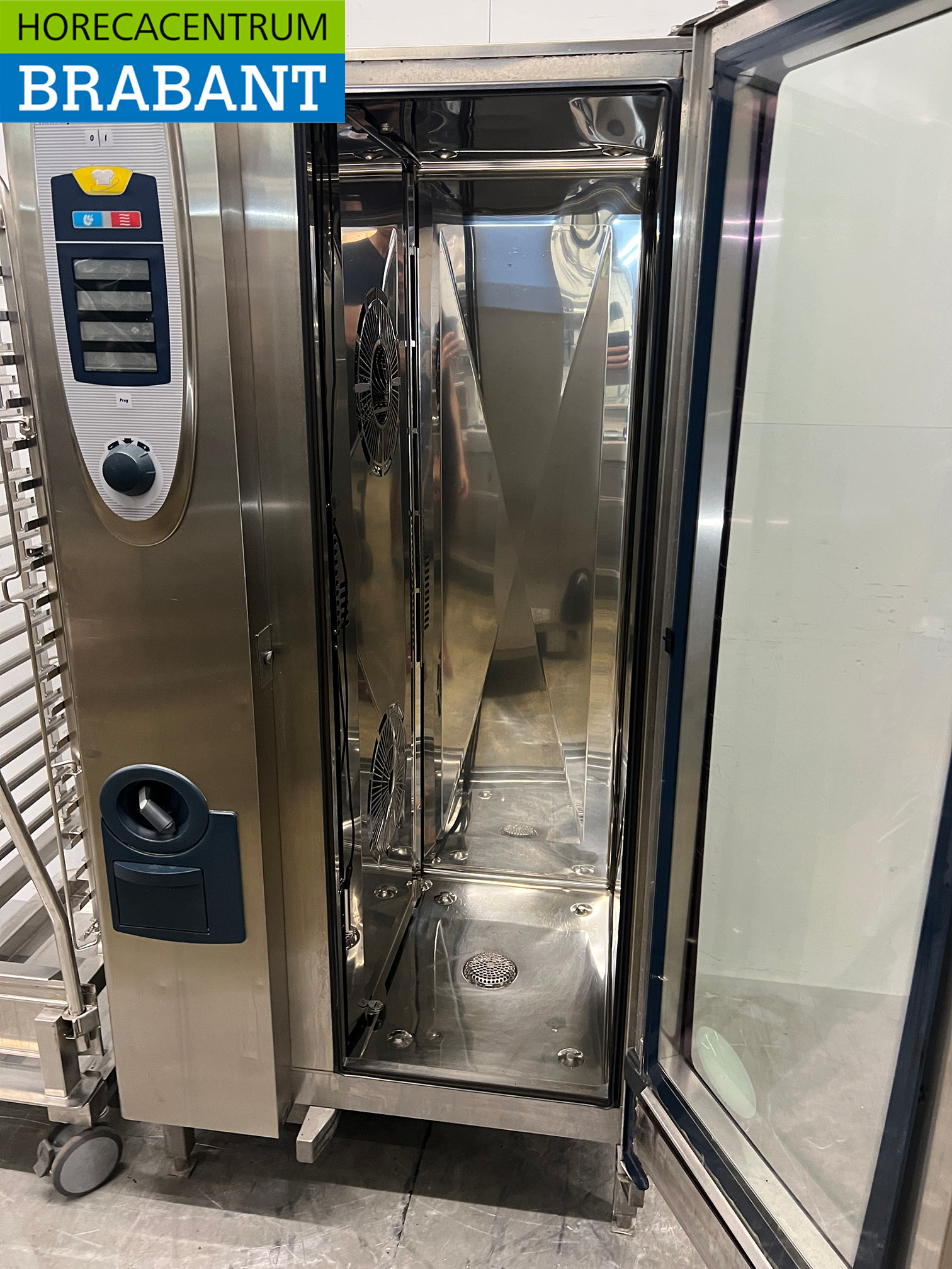 Stainless Steel Rational SCC 201 Combi Steamer, 20 x 1/1 GN, 400V, Foodservice - Image 6