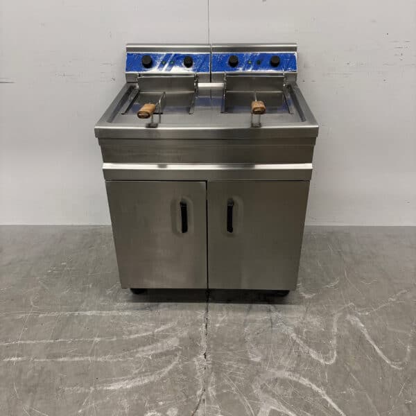 Stainless Steel Double Deep Fryer, 2 x 14 liters, 2 x 400V, Commercial Use