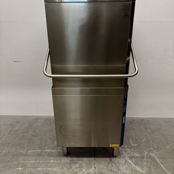 Stainless steel Zanussi HHT8 Sliding dishwasher 400V Catering