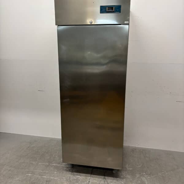 Stainless Steel Dexion Refrigerator, 660 liters, 230V, for the Food Service Industry