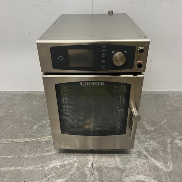 Stainless Steel Giorik Combisteamer 6 x 1/1 GN 400V for the Food Service Industry