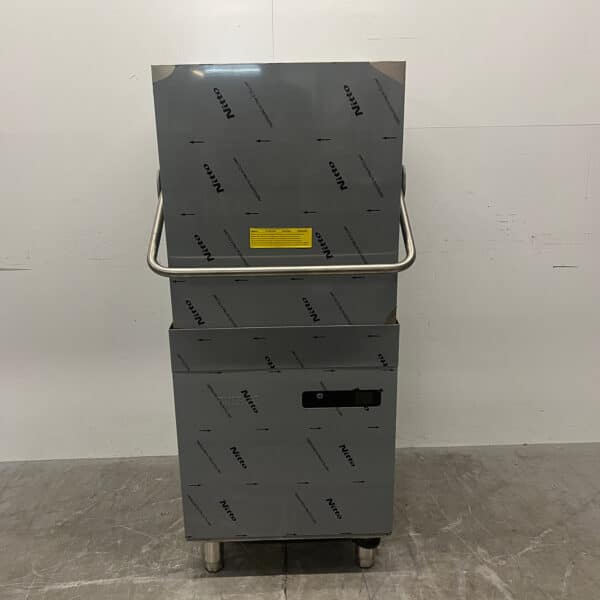 Stainless Steel Buffalo DN975 Pass-Through Dishwasher with Drain Pump, 400V, Food Service