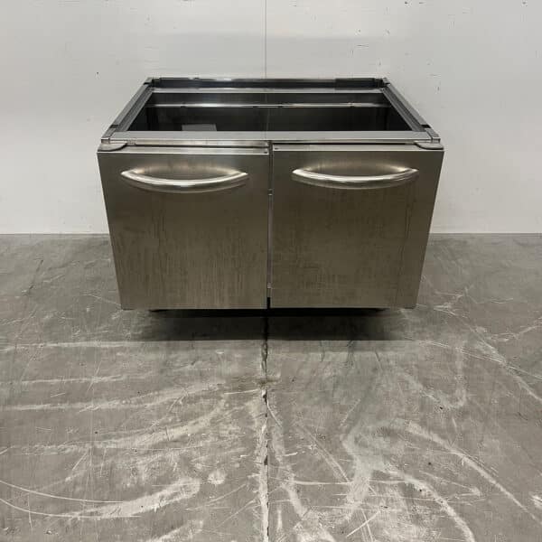 Stainless Steel Base 80 x 70 x 58.5 cm, Food Service
