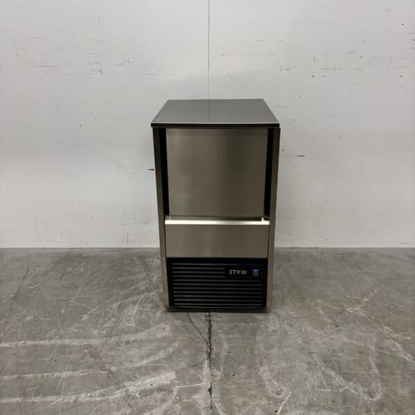Stainless Steel ITV Quasar Ice Maker, 34 kg per day, 12 kg hopper, 230V, Food Service