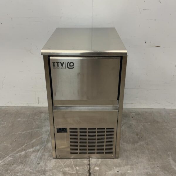 RVS ITV Ijsblokjesmachine 21 kg per dag 6 kg bunker 230V Horeca