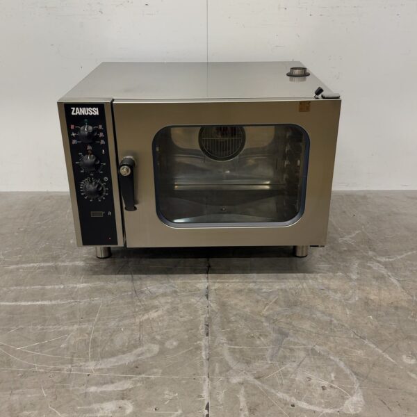 Stainless Steel Zanussi Convection Oven with Moisture Injection, 6 x 1/1 GN, 400V, Food Service