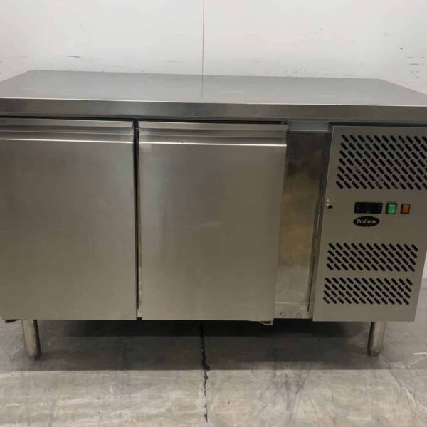 Stainless Steel Profinox 60266 Refrigerated Workbench, 248 liters, 0.25 kW, 230 V, 136 x 70 x 91.5 cm, Food Service