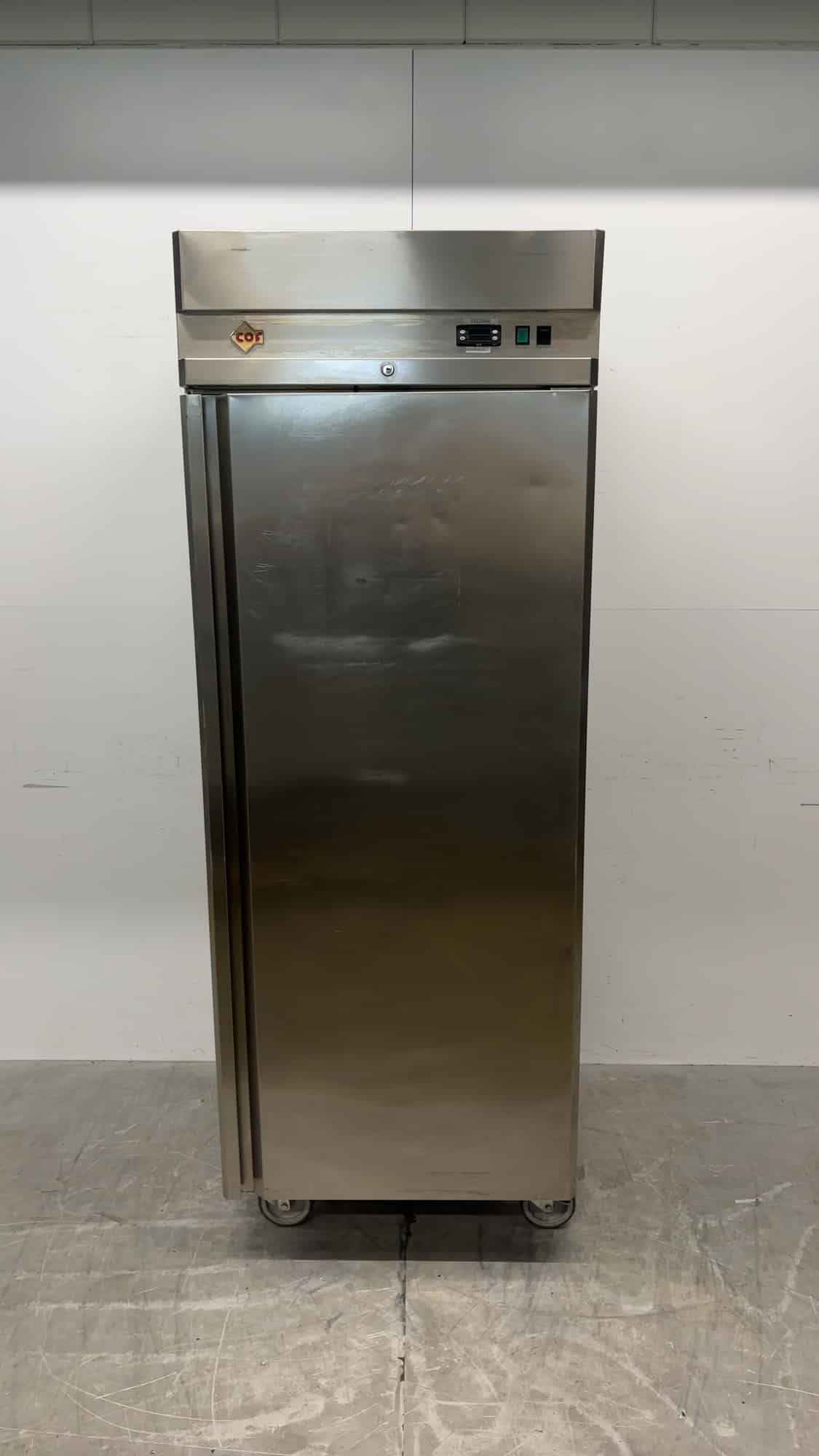 Stainless Steel COR GN 650VP Refrigerator, 460 liters, 230V, Food Service