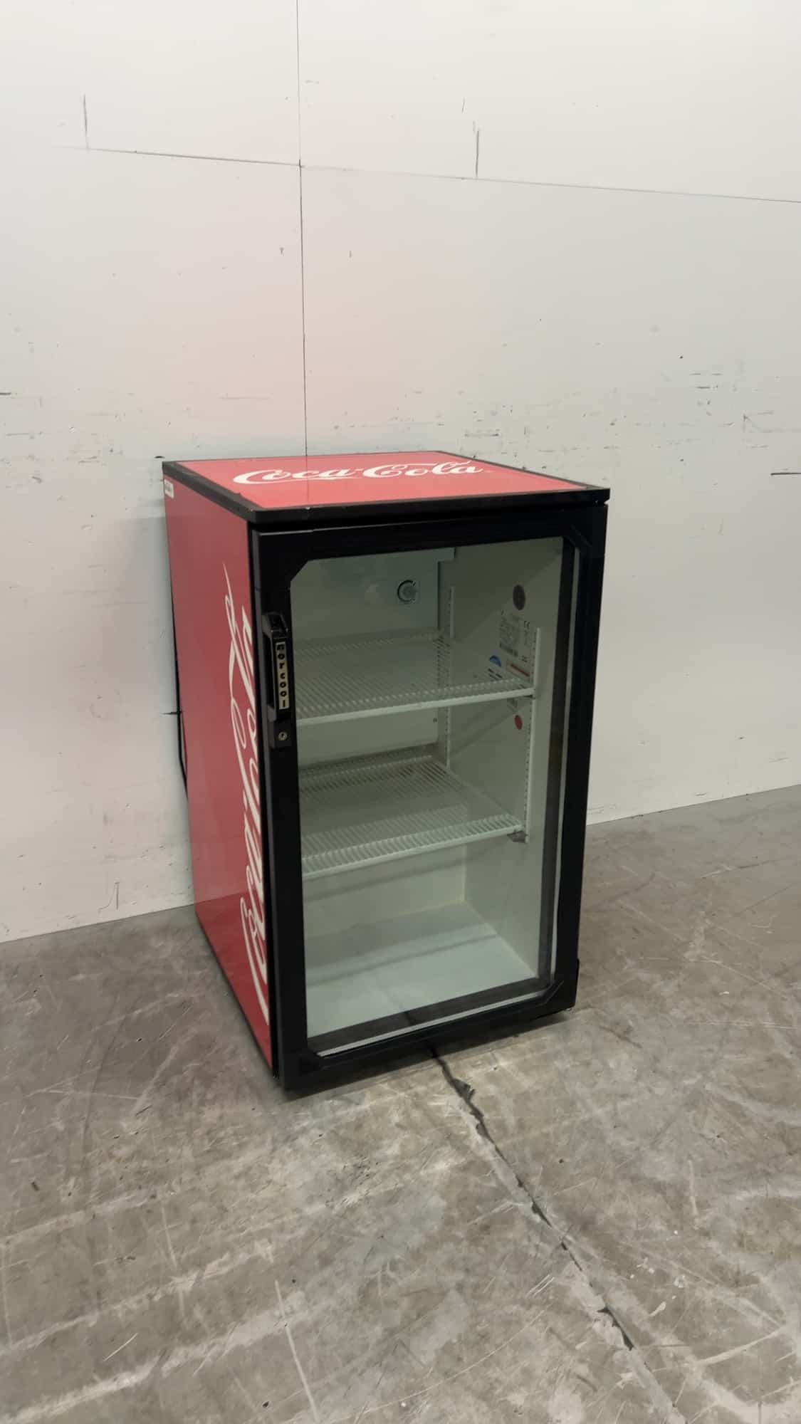 Frigoglass 85 HC Bar Cooler, 103 liters, 230V, Food Service