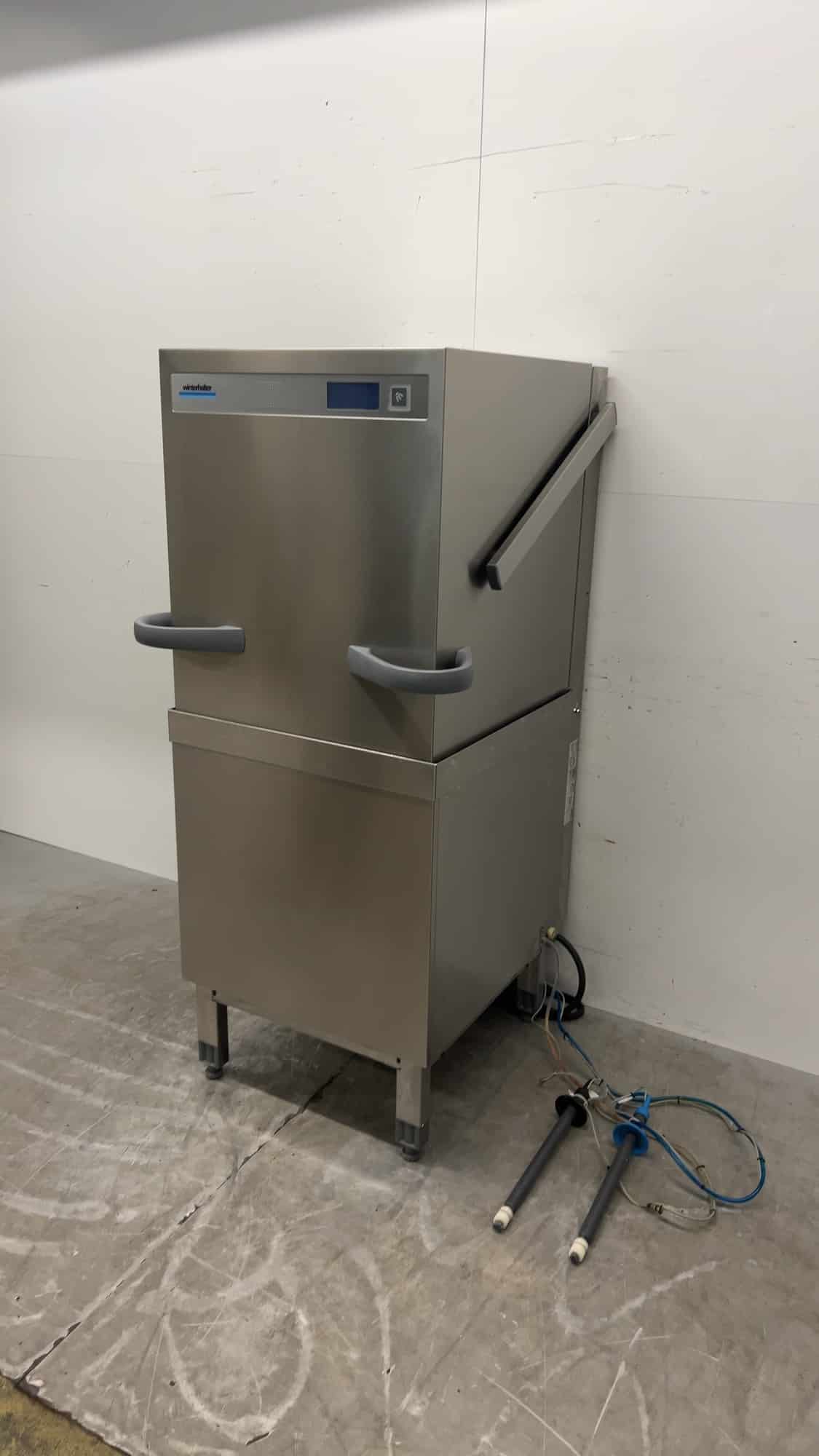 Stainless Steel Winterhalter PT-M Dishwasher 6.9 kW 63.5 x 74 x 157.5 cm 400V Food Service